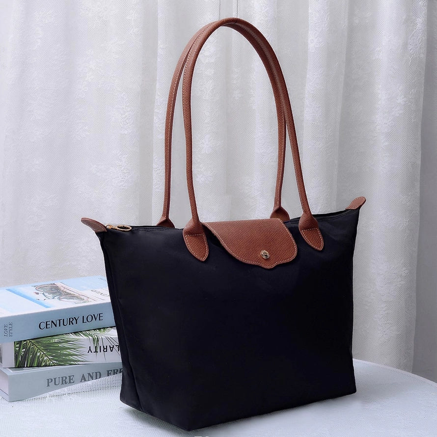 Dorian 20 Inch Nylon Tote Bag in Black