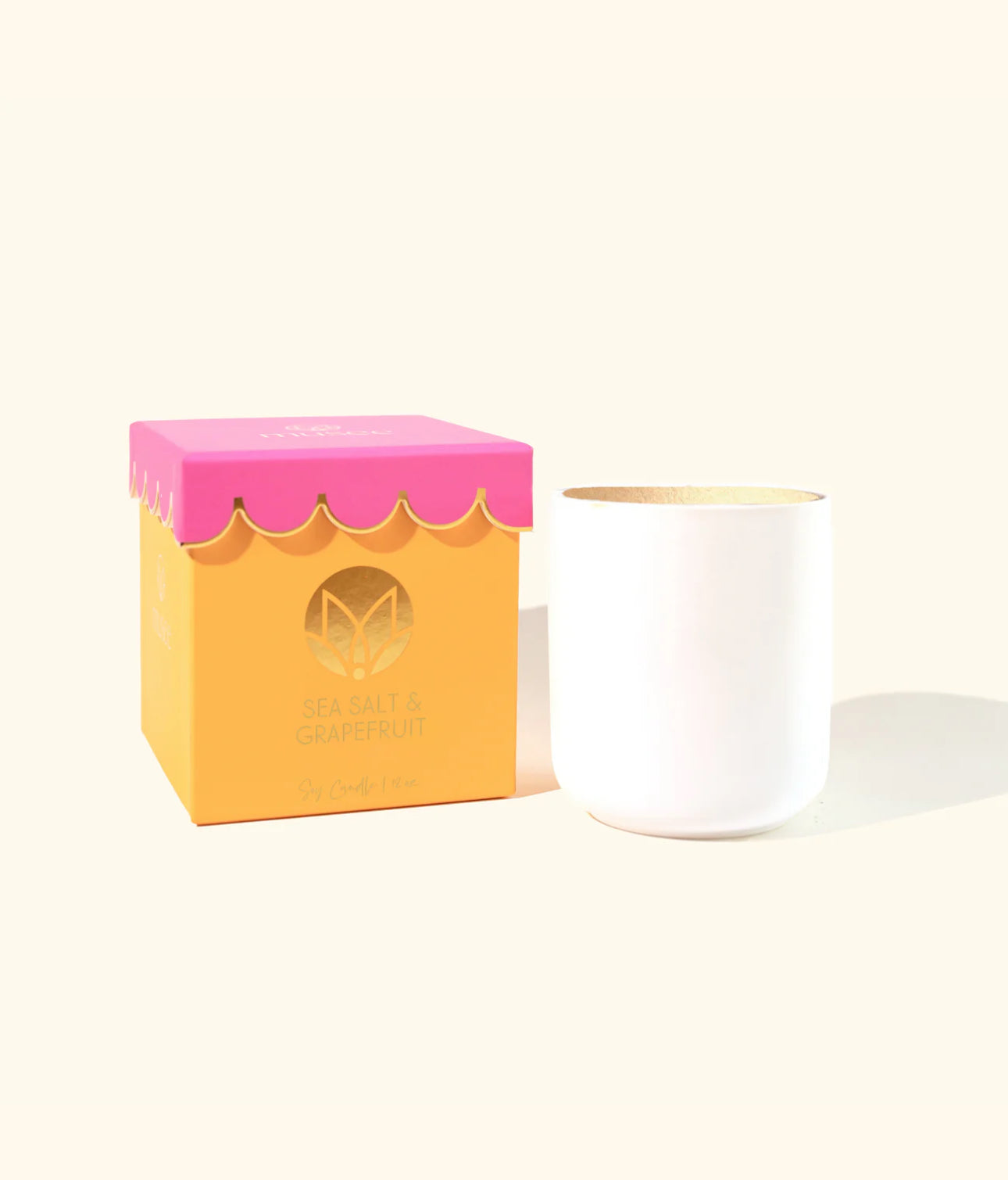 Sea Salt & Grapefruit Scalloped Candle