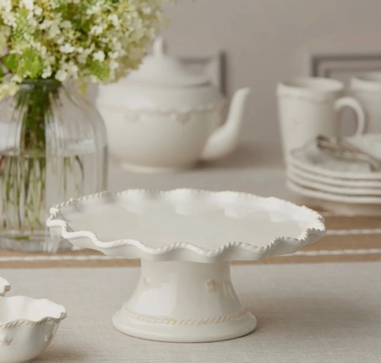Heritage Footed Cake Plate