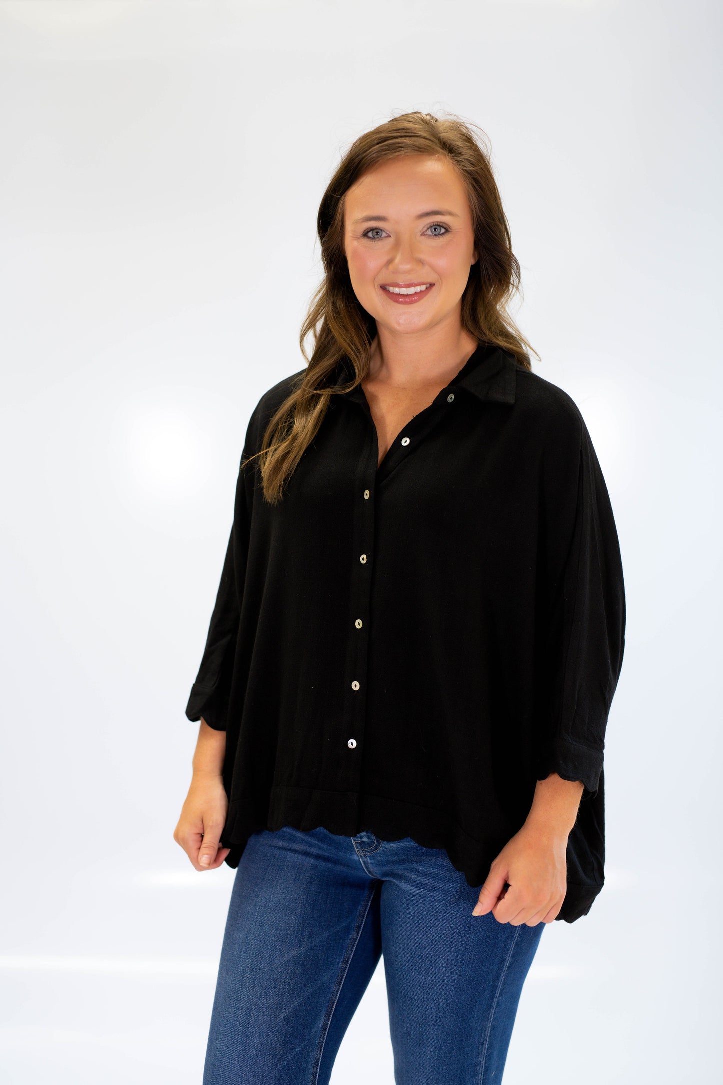 The Linen Drift Top in Black