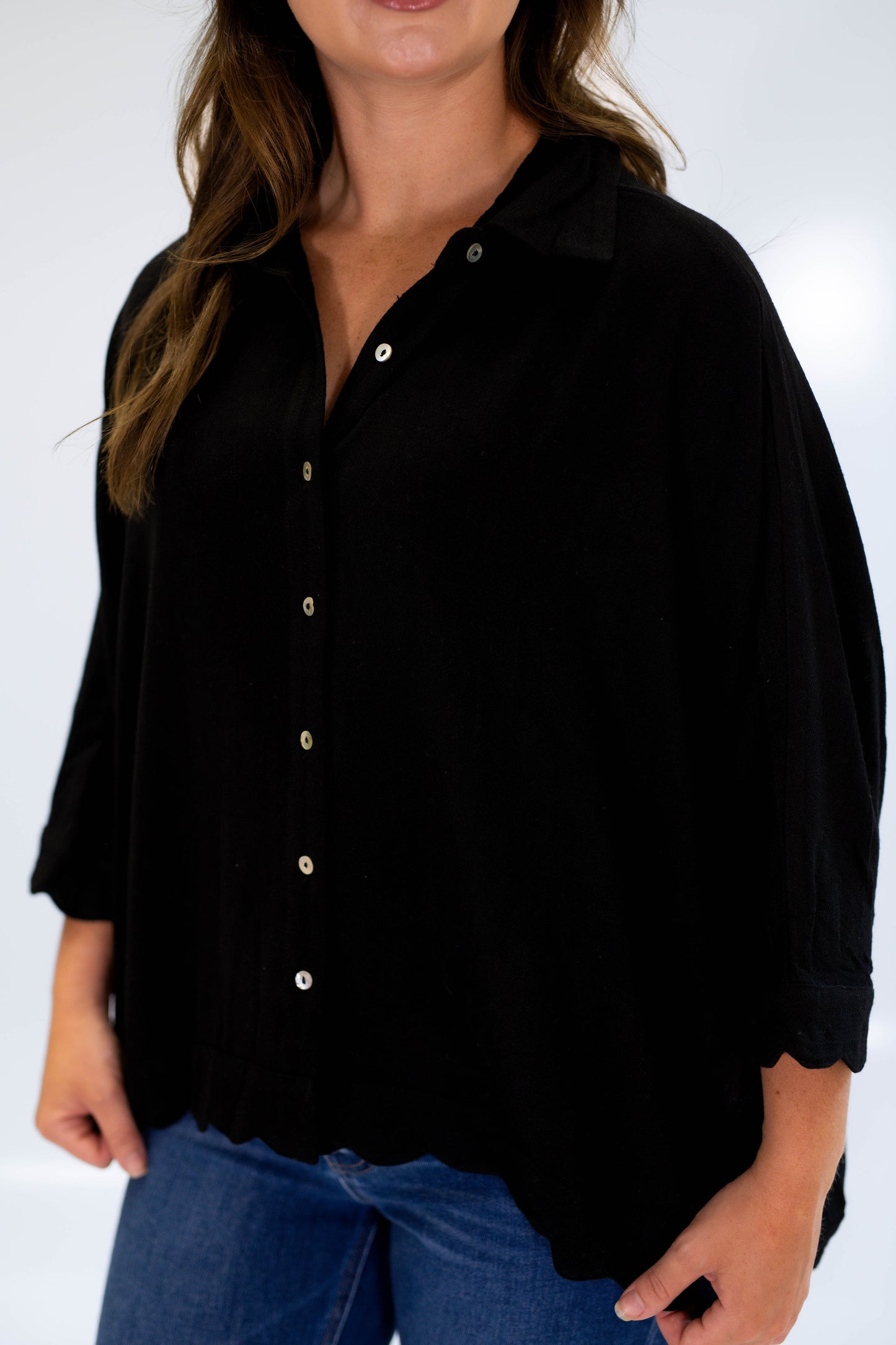 The Linen Drift Top in Black