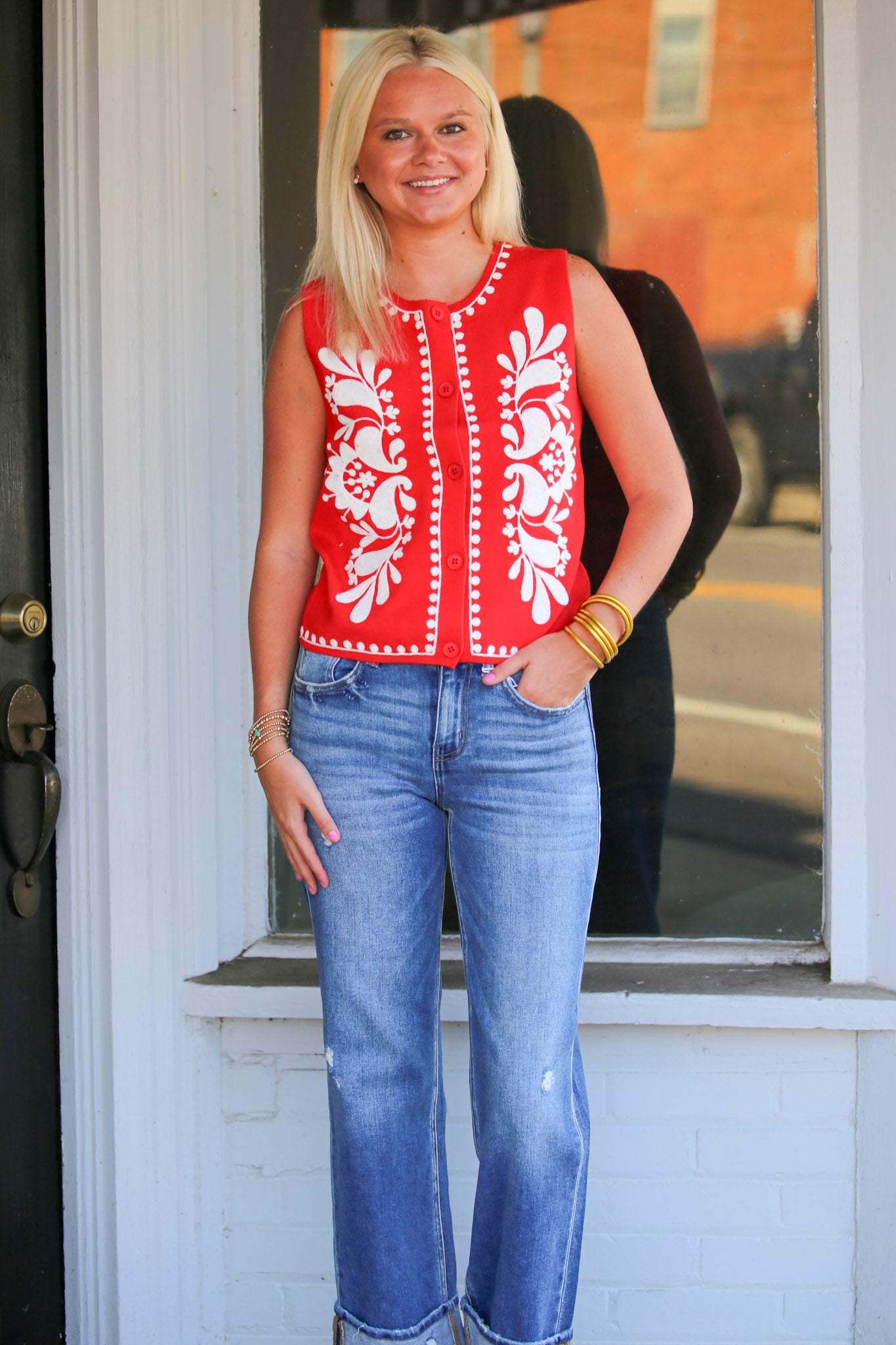 Embroidered Sleeveless Knit Vest