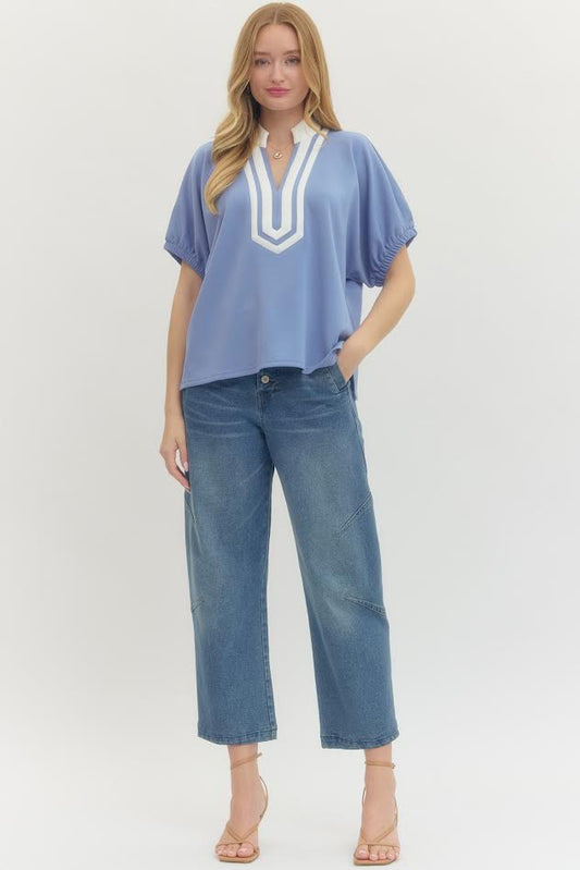 The Classic Contrast V-Neck Top-Chambray