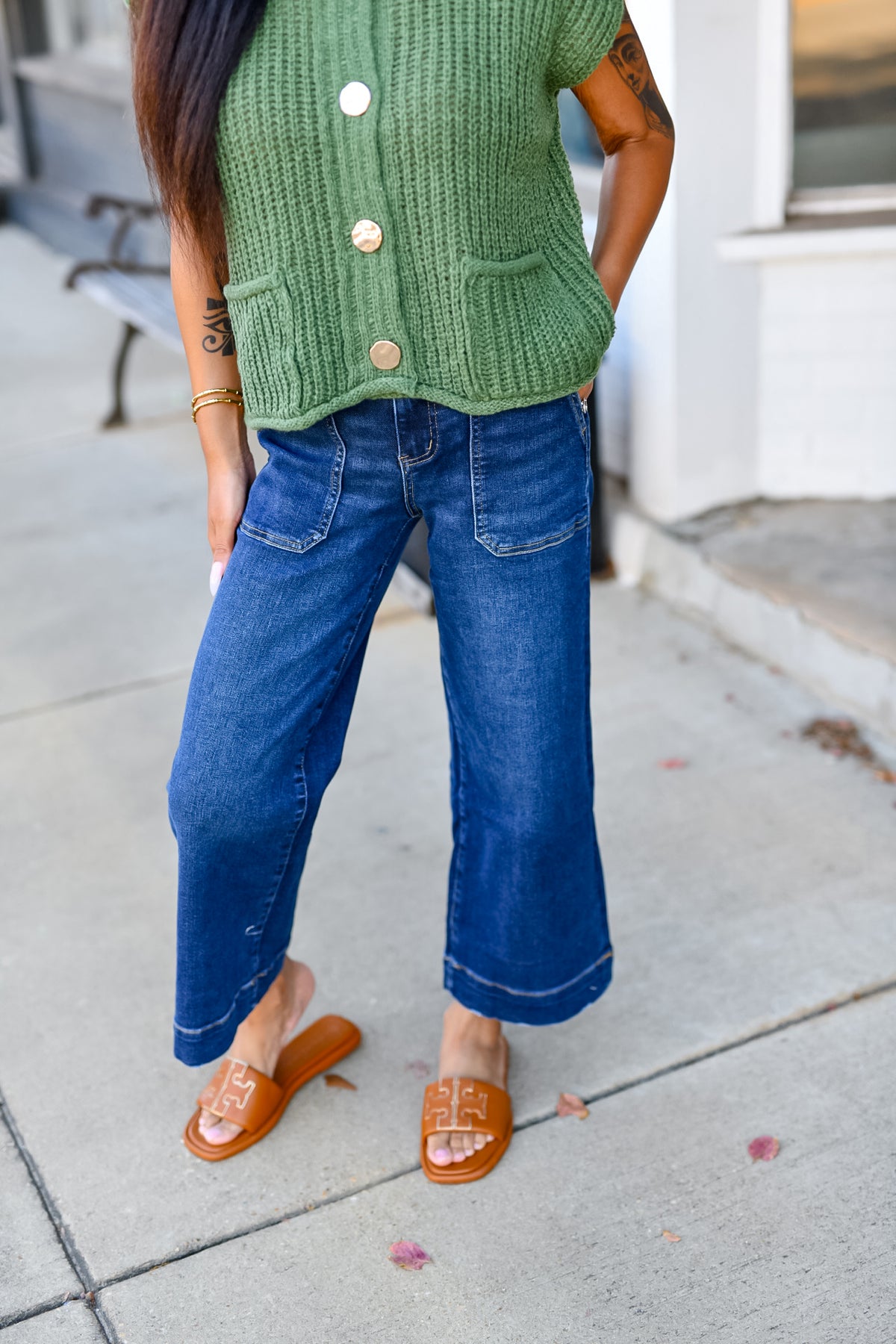 Utility Pocket Cropped Wide Leg Denim Pants