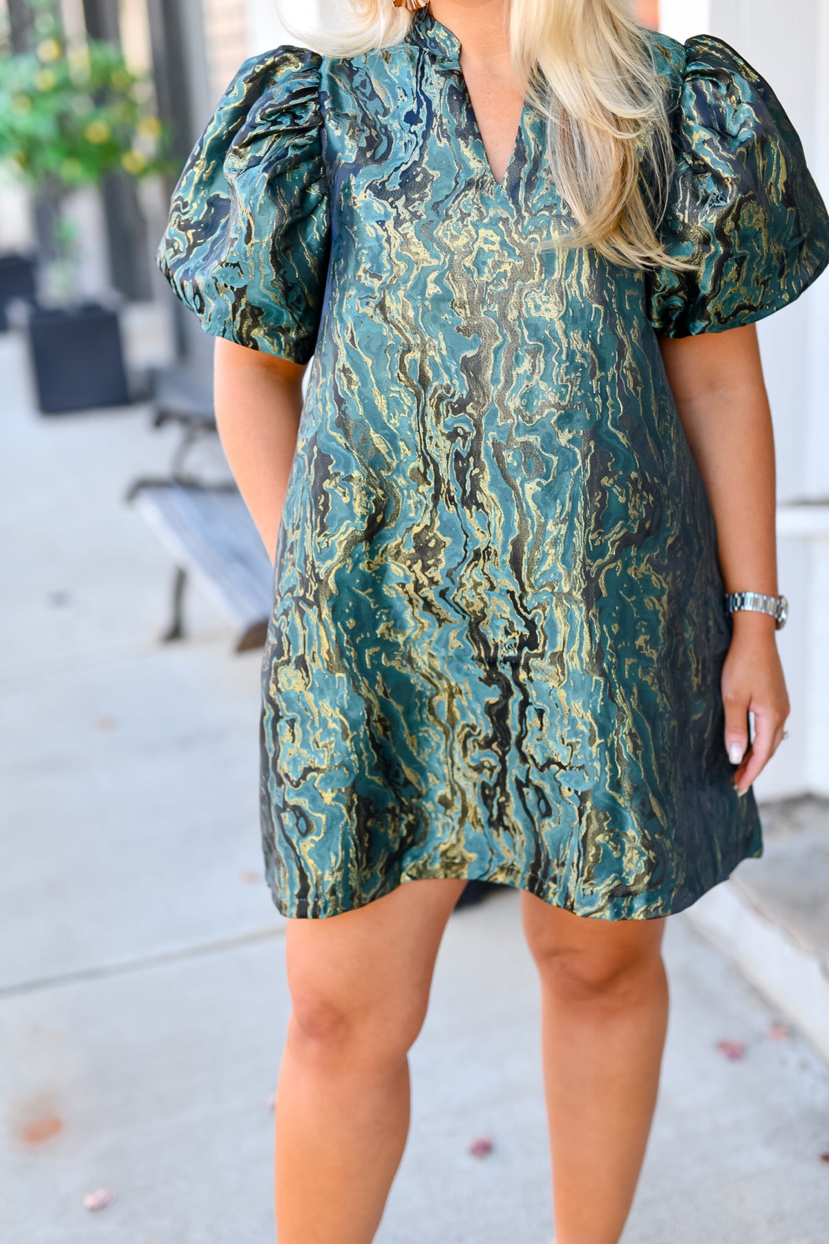 Metallic Jacquard Puff Sleeve Dress in Green