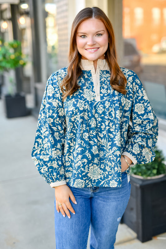The All in the Details Top