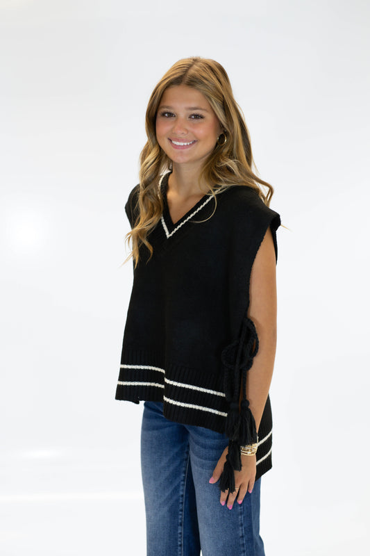 The Ivy Lane Sweater Vest- Black
