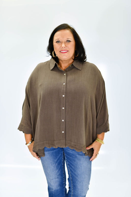 Curvy Linen Scallop Button-Down-Espresso