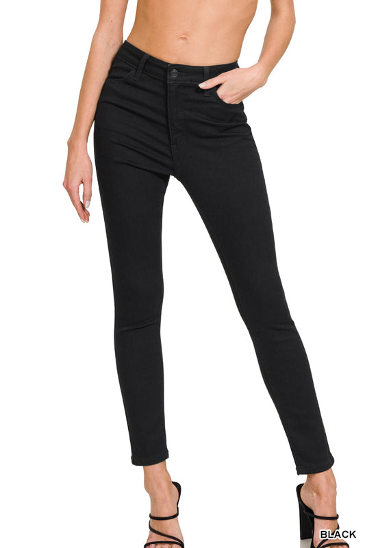 The Lena Skinny Jean in Black