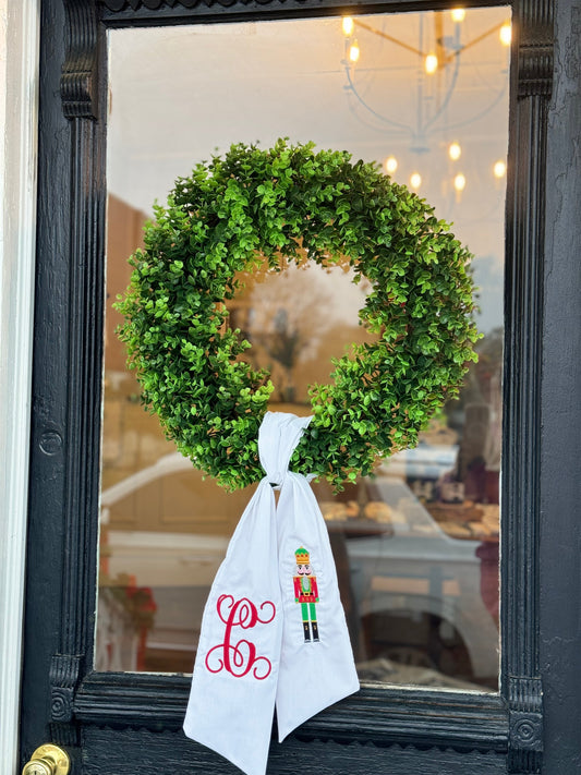 20" Faux Boxwood Wreath