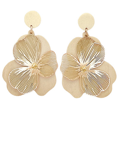 The Stella Flower Earrings-Ivory