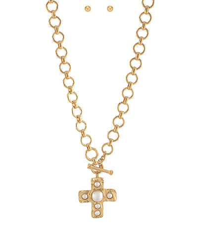 Cross & Pearl Pendant Necklace