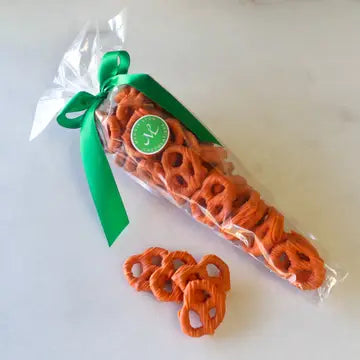 Mini Pretzels in Carrot Shaped Bag (7.5oz)