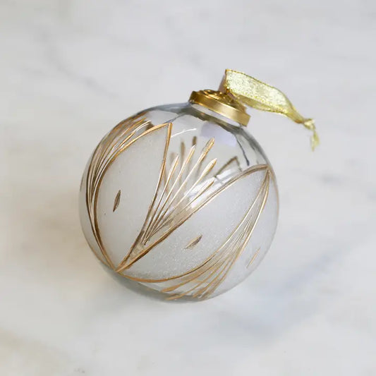 Aberdeen Glass Ornament Clear/Gold 4"